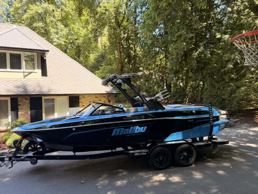 2021-malibu-wakesetter-23-lsv-143699-image11.webp