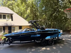 2021-malibu-wakesetter-23-lsv-143699-image11.webp