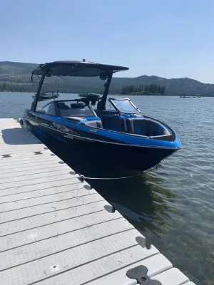 2021-malibu-wakesetter-23-lsv-143699-image4.webp