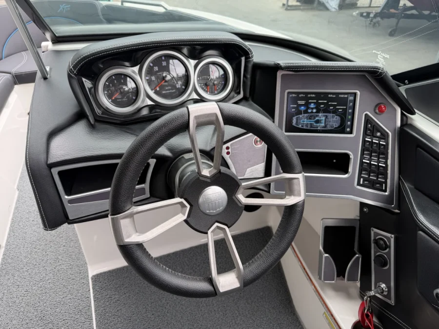 2019-mastercraft-xt25-131844-image10.webp