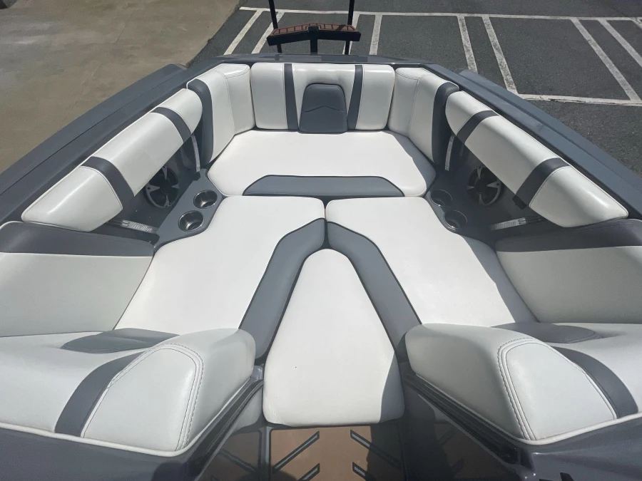 2019-malibu-21-mlx-143710-image18