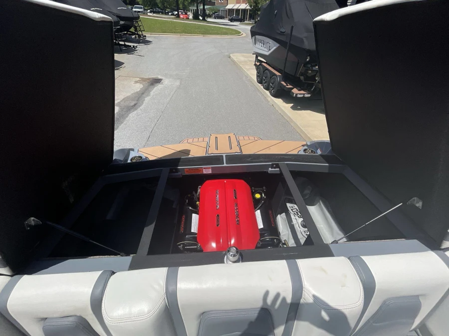 2019-malibu-21-mlx-143710-image20