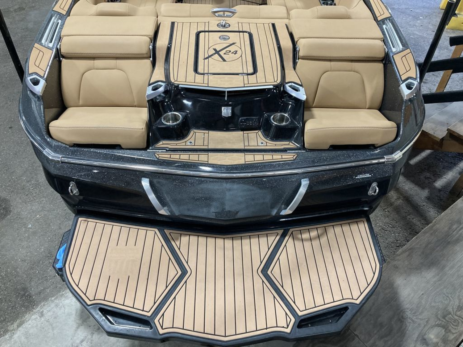 2020 MasterCraft X24