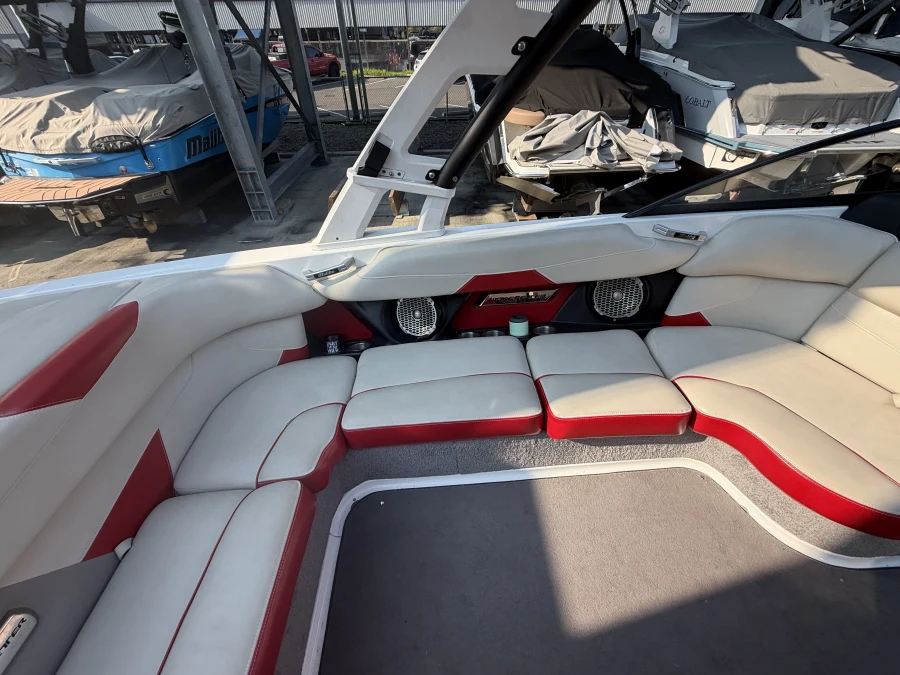 2015-malibu-wakesetter-vlx-143723-image13