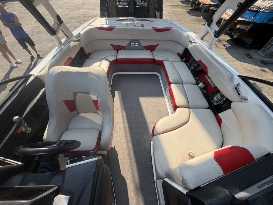 2015-malibu-wakesetter-vlx-143723-image18