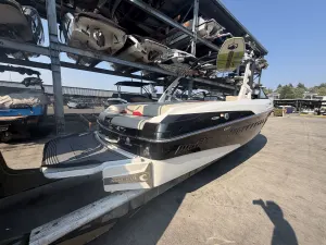 2015-malibu-wakesetter-vlx-143723-image6