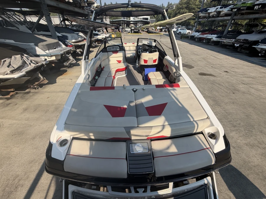 2015-malibu-wakesetter-vlx-143723-image9