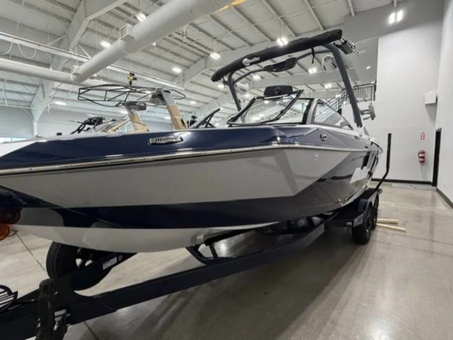 2027-malibu-wakesetter-23-lsv-143735-image4