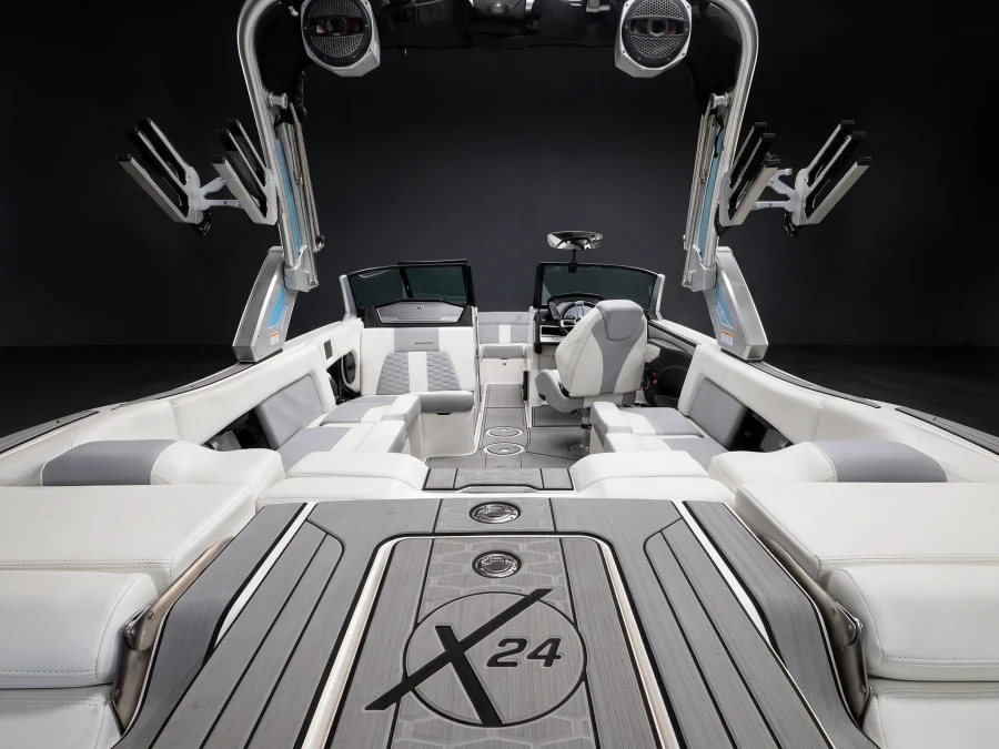 2024-mastercraft-x24-143739-image9