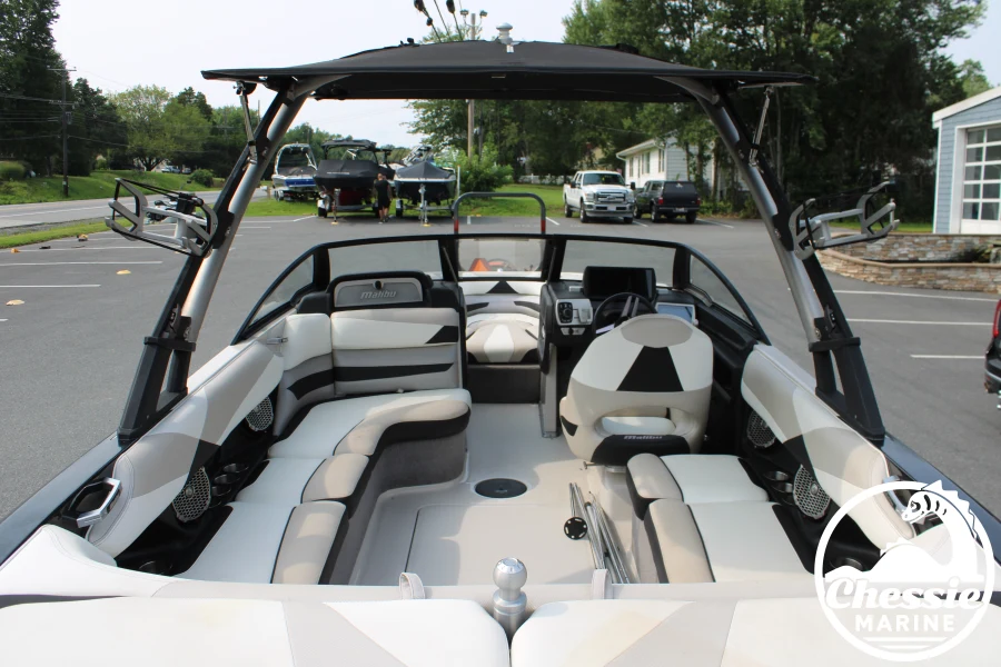 2016-malibu-wakesetter-23-lsv-143742-image10
