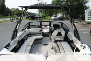 2016-malibu-wakesetter-23-lsv-143742-image10