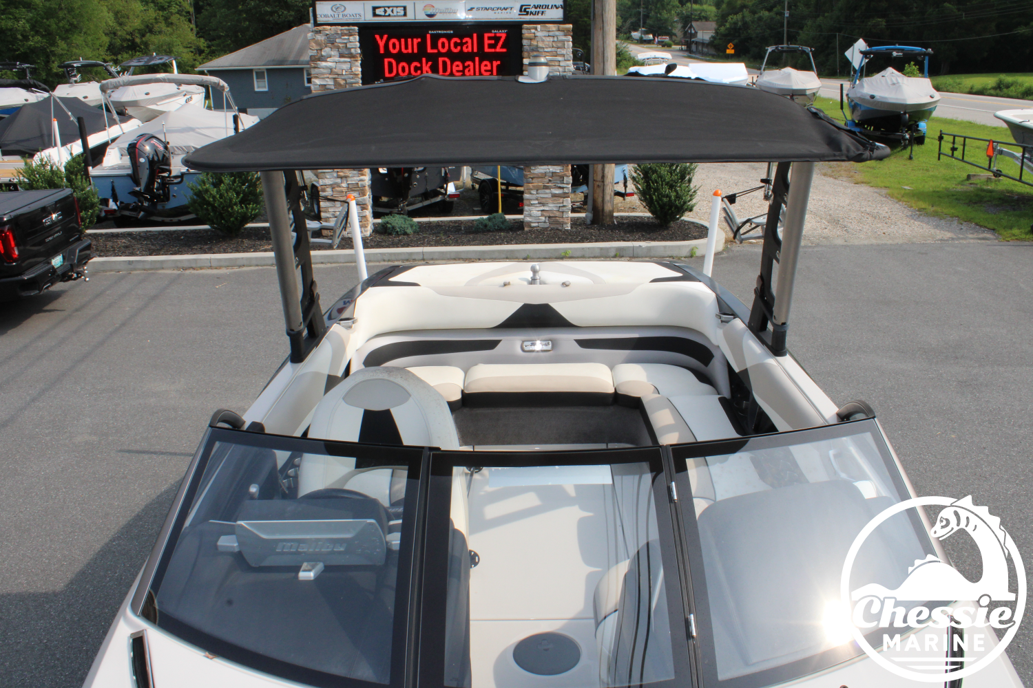 2016 Malibu 23 LSV