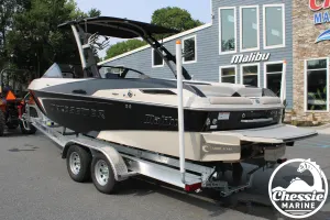 2016-malibu-wakesetter-23-lsv-143742-image3