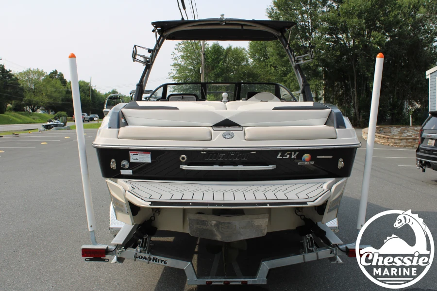 2016-malibu-wakesetter-23-lsv-143742-image4
