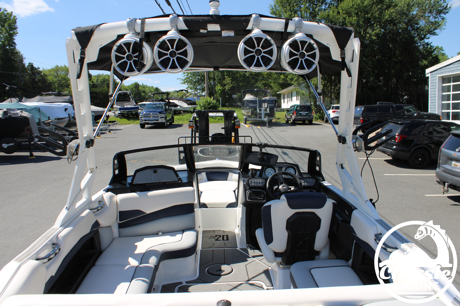 2019 Axis A20