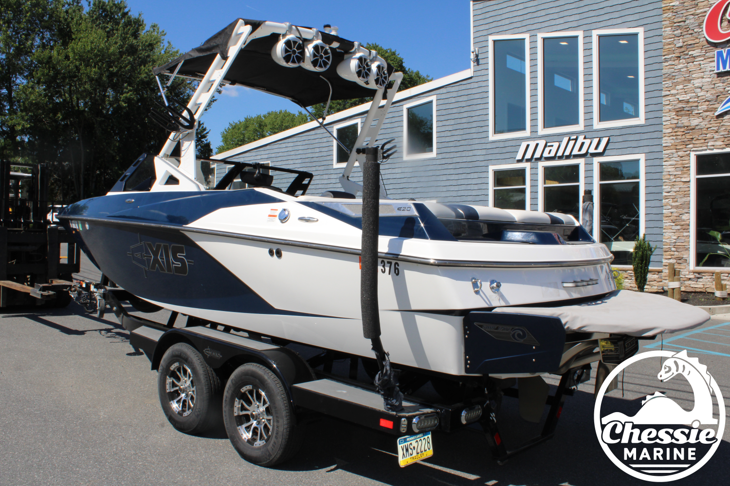 2019 Axis A20