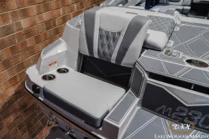 2027-malibu-m230-143744-image13