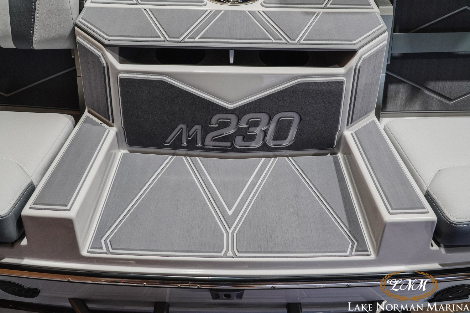 2027 Malibu M230