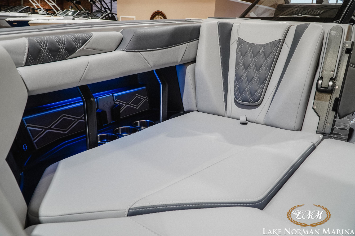 2027 Malibu M230