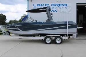 2027-nautique-s23-143745-image1