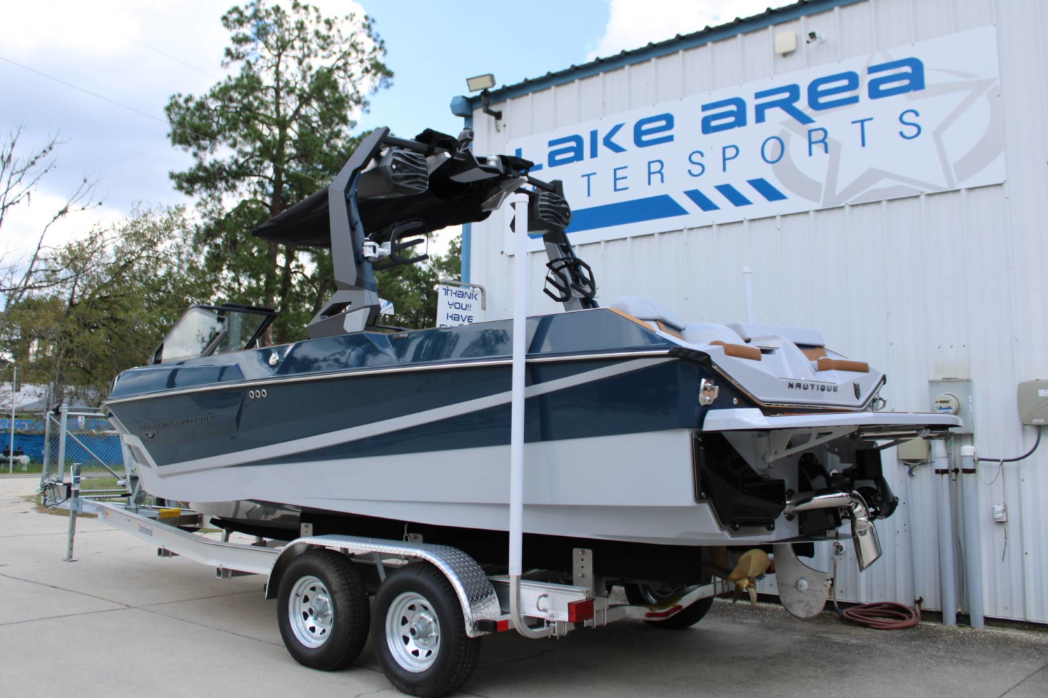 2027 Nautique S23