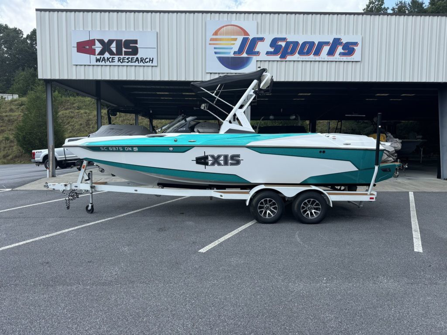 2020 Axis Wake Research A22