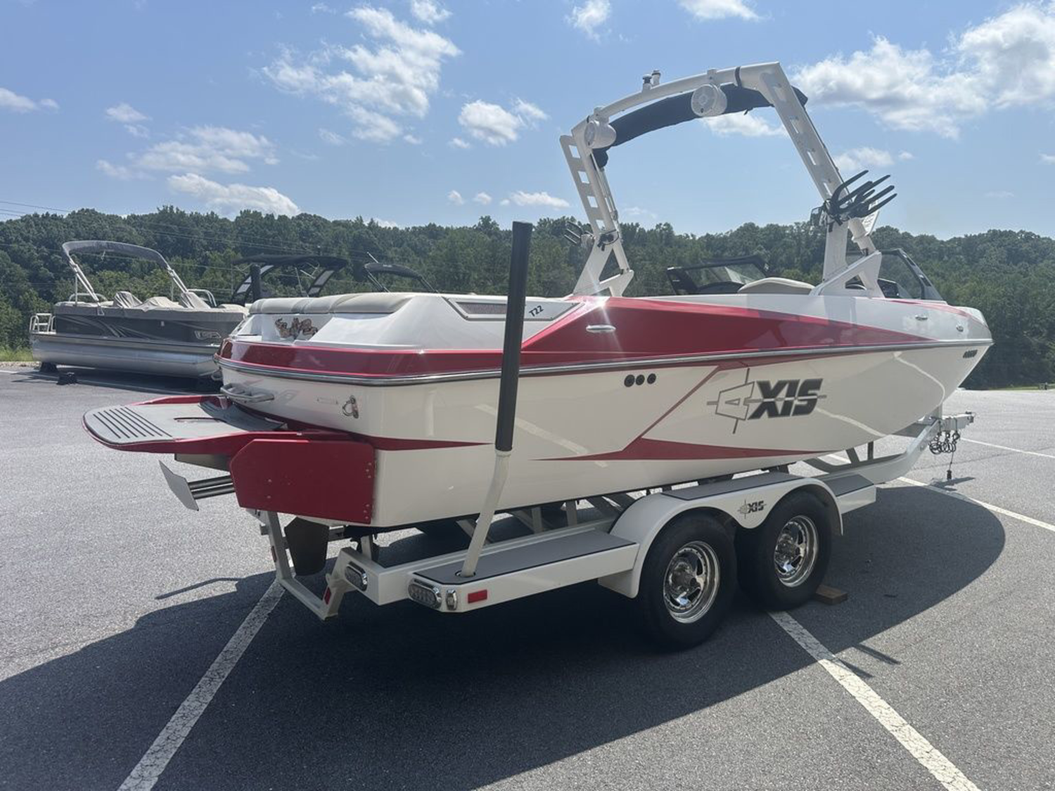 2016 Axis Wake Research T22