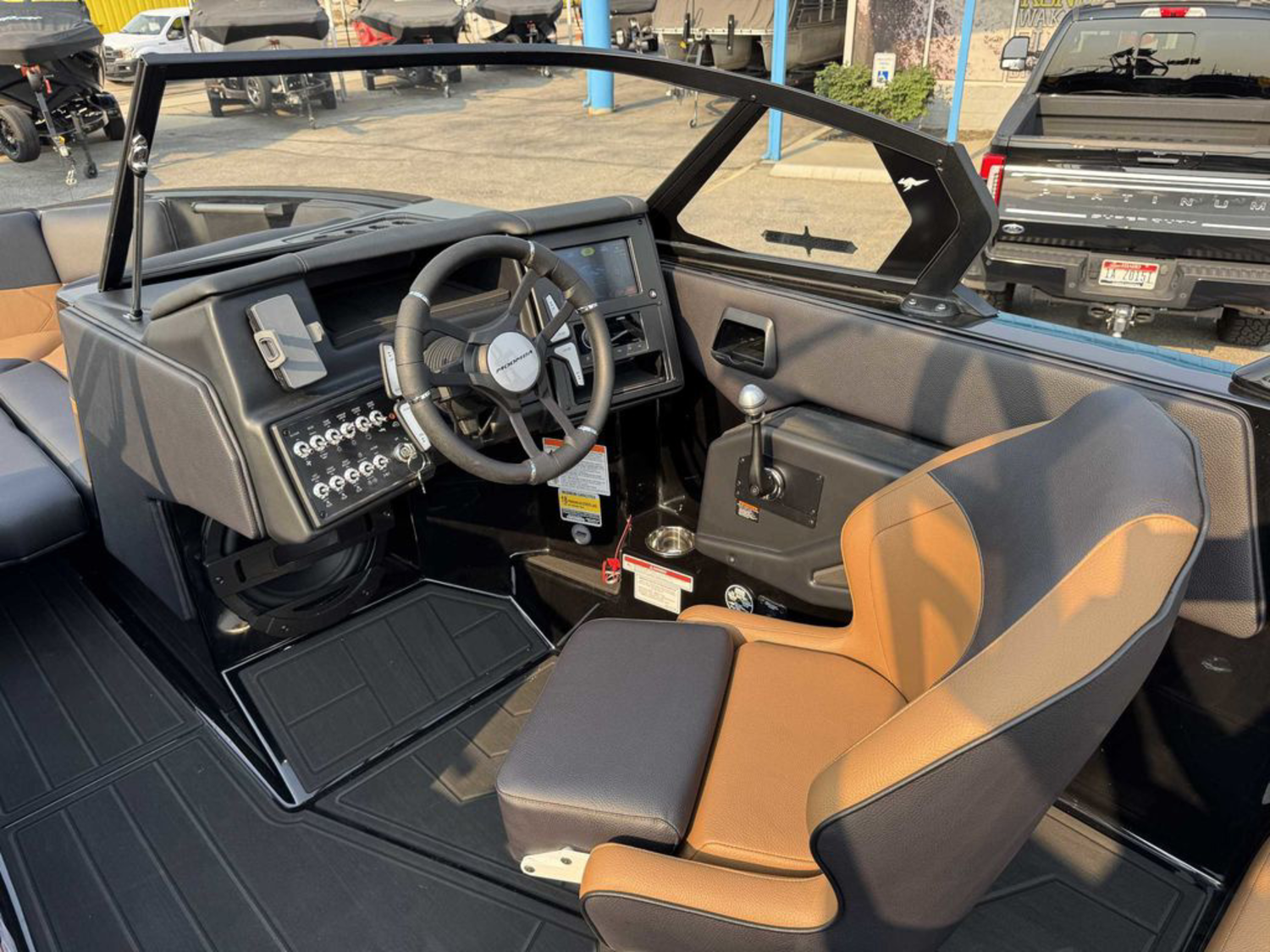 2027 MOOMBA Tykon