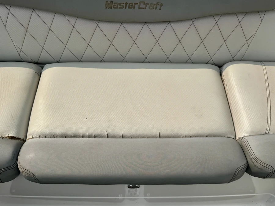 2011-mastercraft-x15-143752-image20
