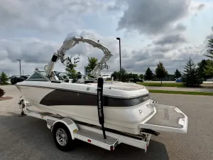 2011-mastercraft-x15-143752-image6