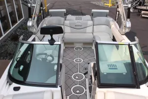 2015-mastercraft-x23-143754-image19