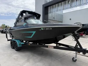 2019-mb-sports-f22-tomcat-143764-image3