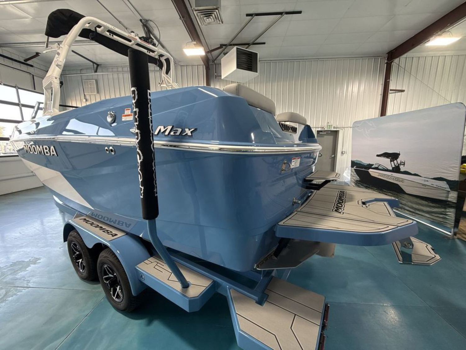 2027 MOOMBA Max