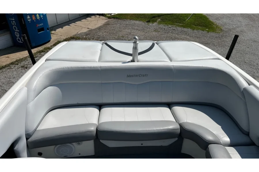 2003-mastercraft-maristar-210-143796-image14.webp