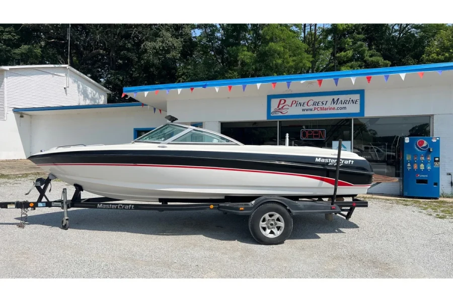 2003-mastercraft-maristar-210-143796-image3.webp