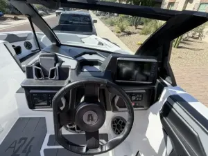 2023-axis-a24-143804-image12_174806.webp