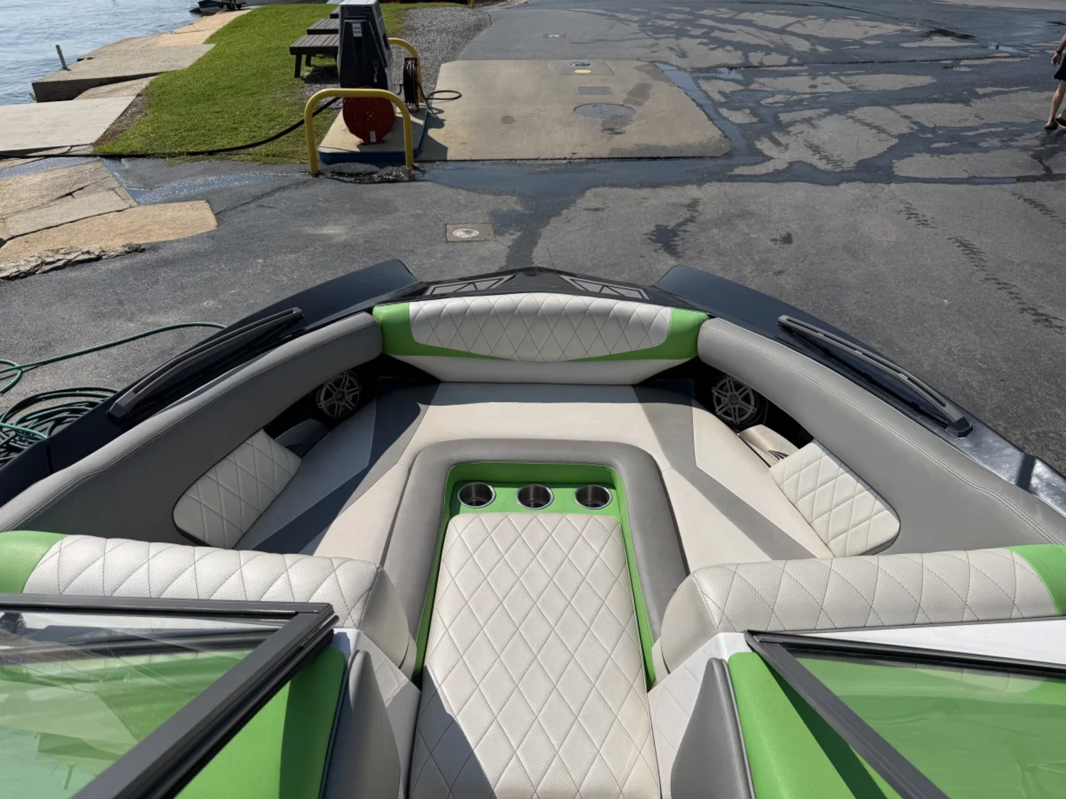 2016 Tige Boats RZ2