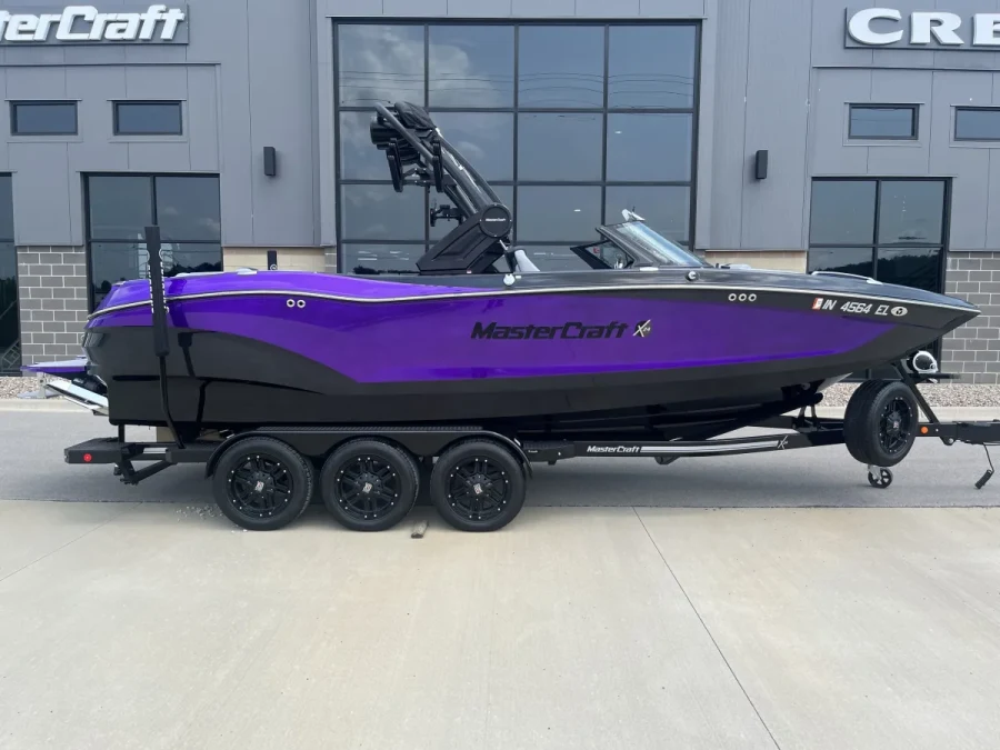 2023-mastercraft-x24-143815-image2.webp