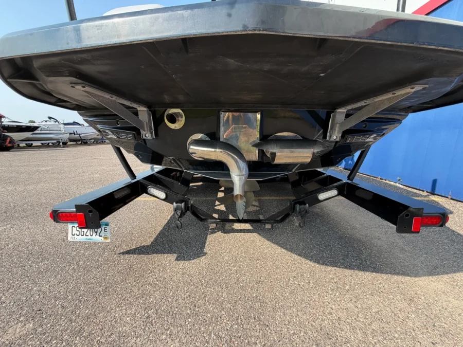 2020-nautique-g25-143818-image3.webp