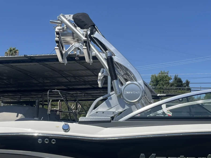 2015-mastercraft-x10-143823-image8.webp