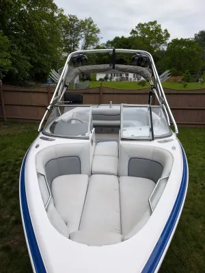 2004-supra-launch-22ssv-143824-image3.webp