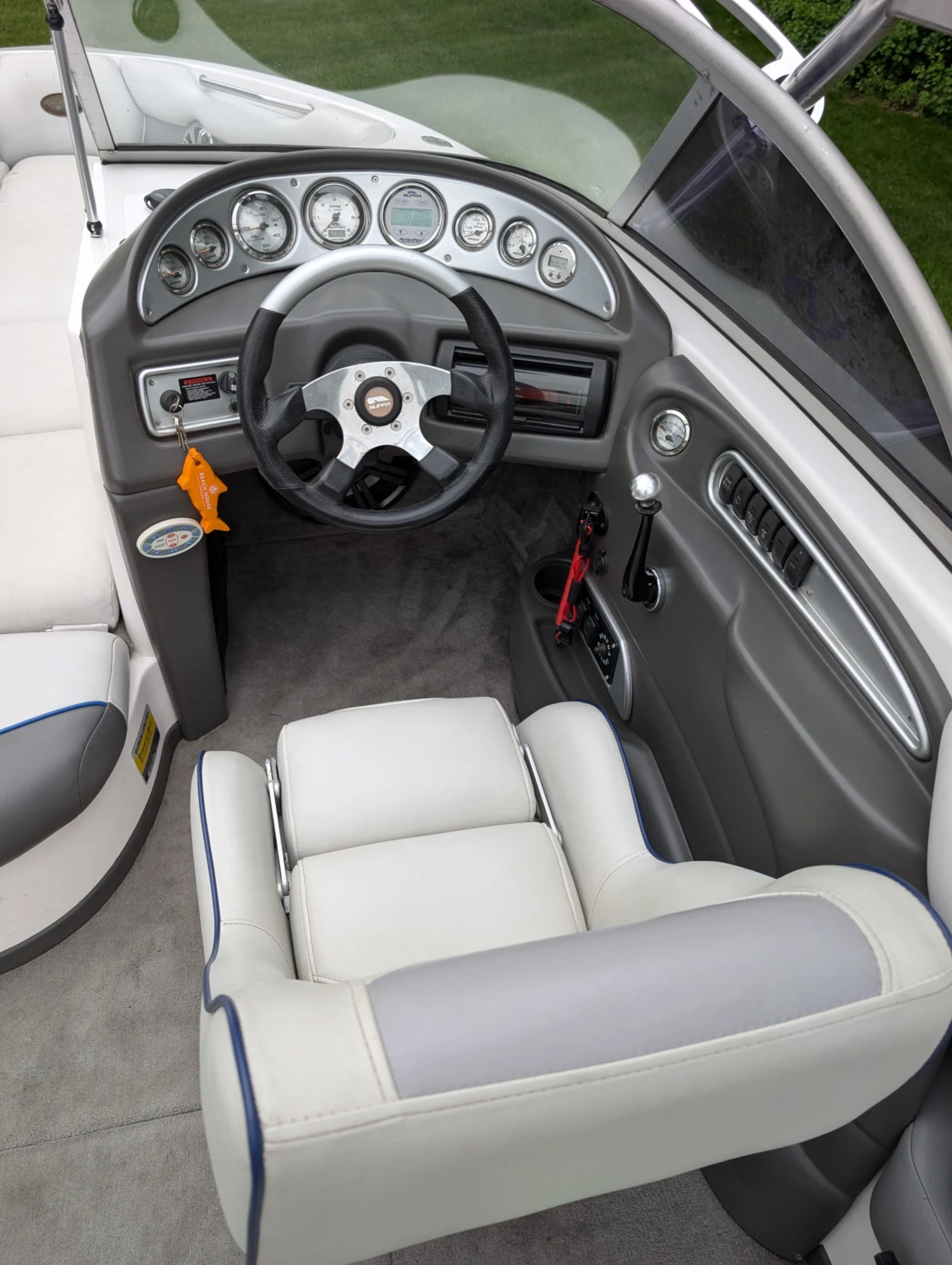 2004 Supra Launch SSV22