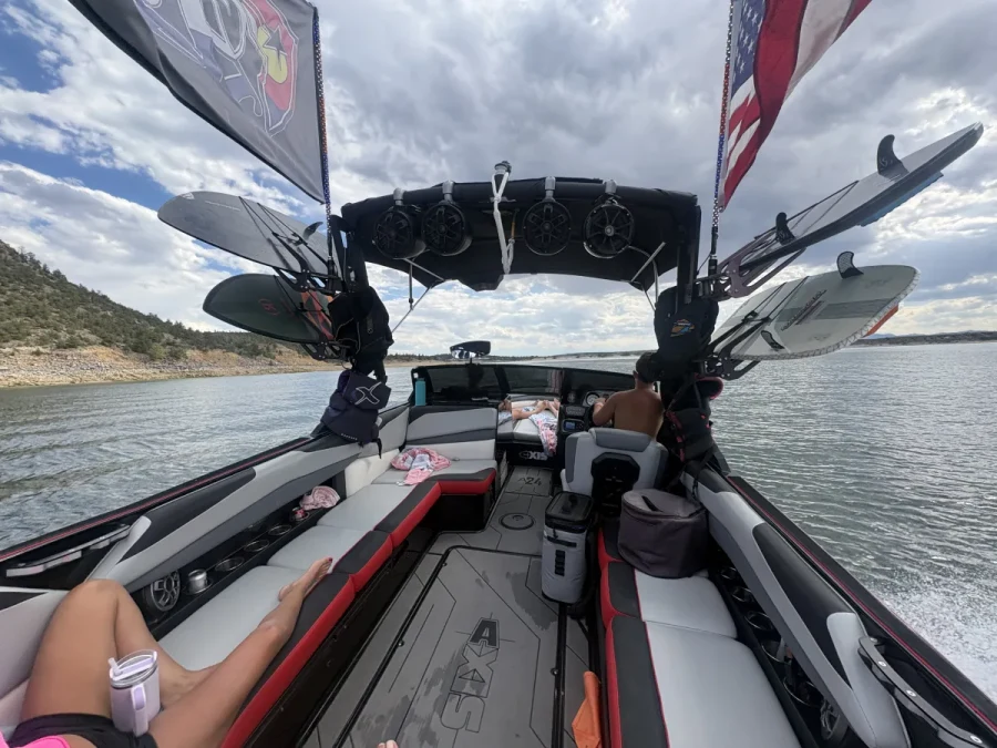 2019-axis-a24-143828-image11.webp
