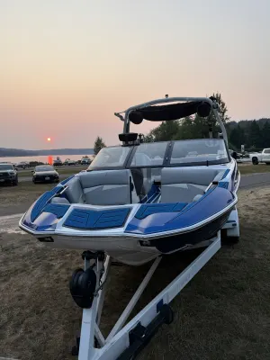 2022-centurion-fi21-143829-image1.webp