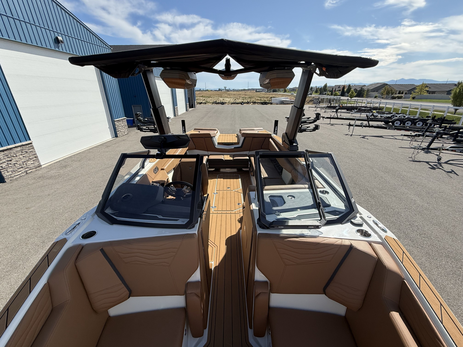 2027 Nautique G25
