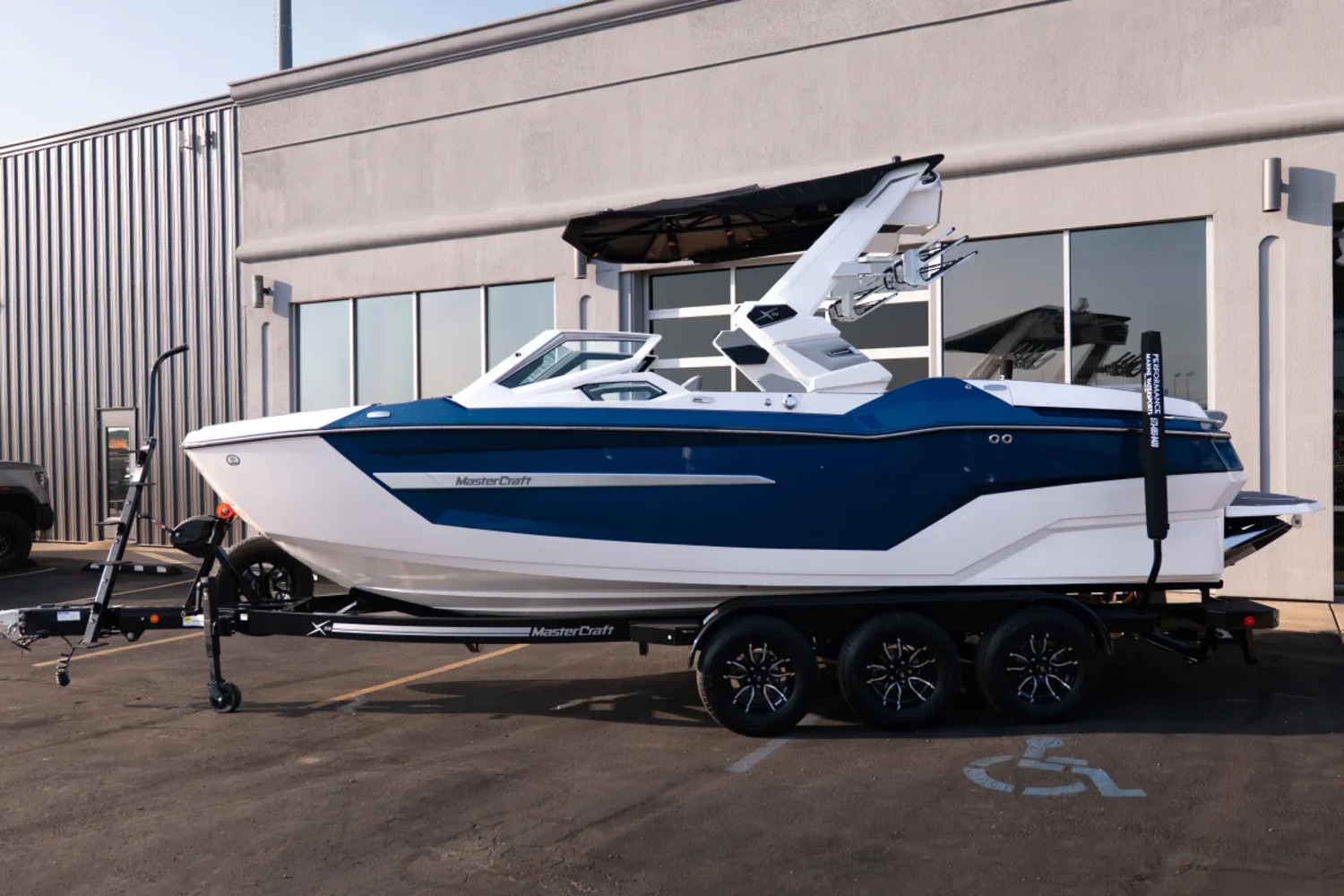 2027 MASTERCRAFT X23 NAVY BLUE FLAKE & STARLIGHT FLAKE 