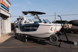 2027-mastercraft-x23-143844-image8.webp