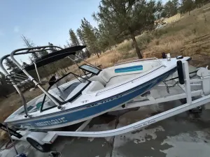 1993-nautique-sport-nautique-143854-image0.webp