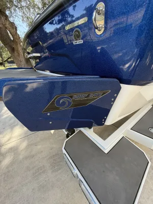 2019-axis-a22-143858-image25.webp