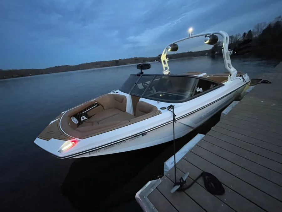 2018-nautique-gs20-143878-image5.webp